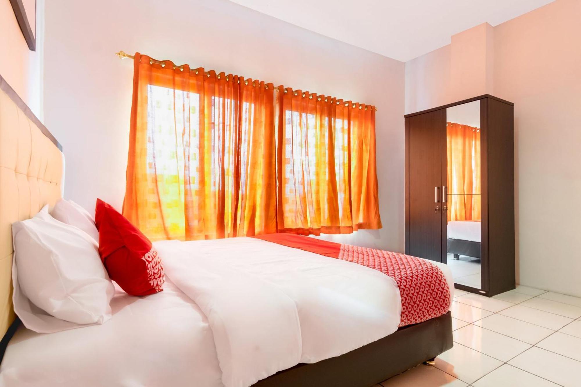Oyo 622 Bakti Homestay Medan Exteriör bild