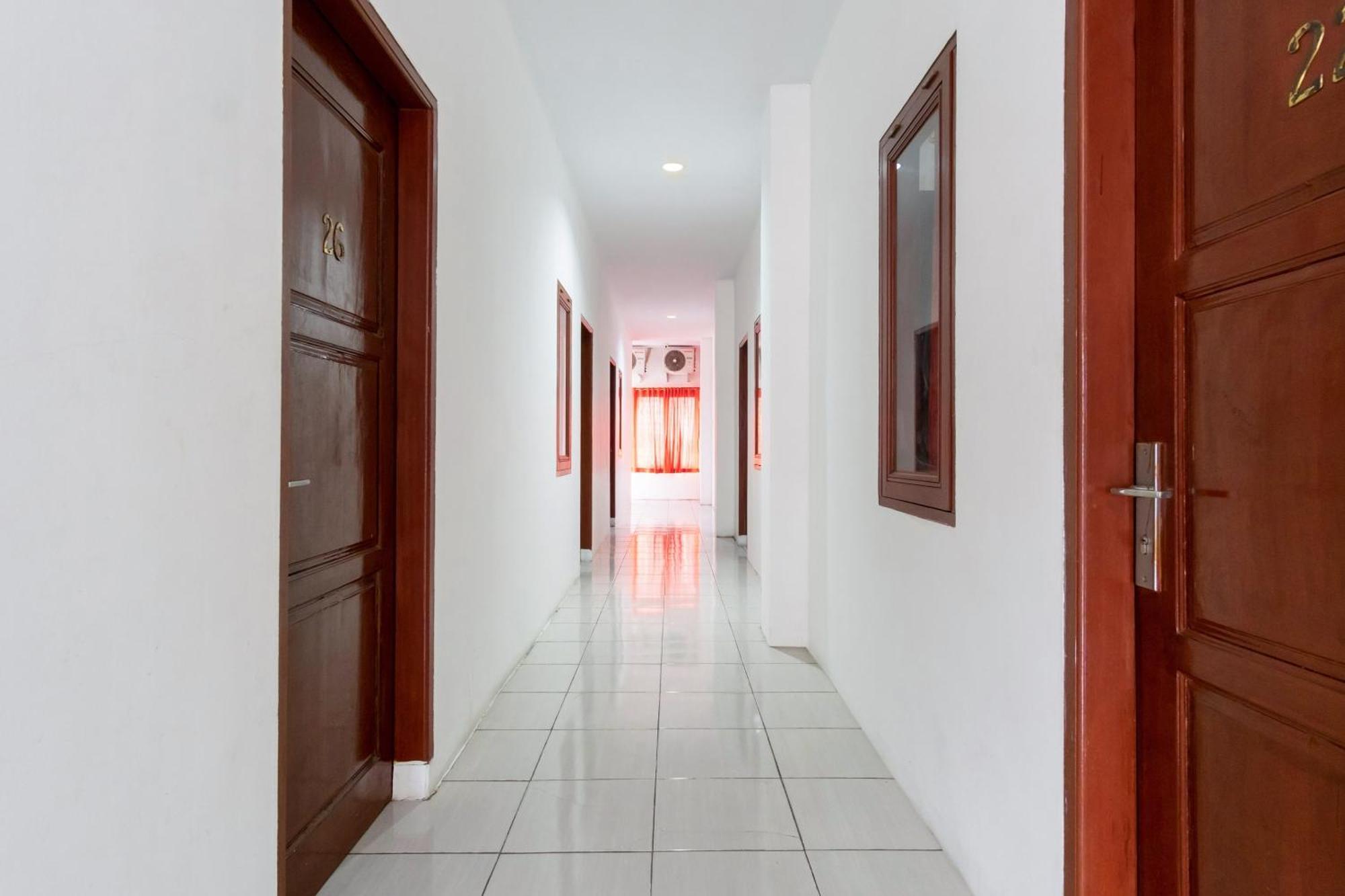 Oyo 622 Bakti Homestay Medan Exteriör bild
